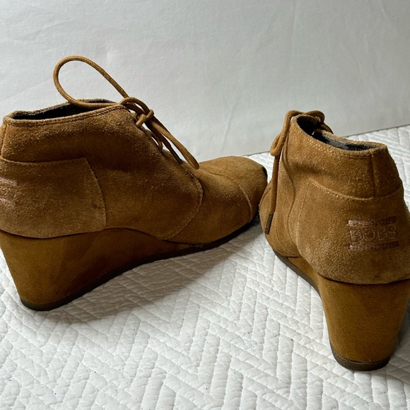 Bob’s by Skechers suede lace up women’s size 9 booties - Picture 9 of 11